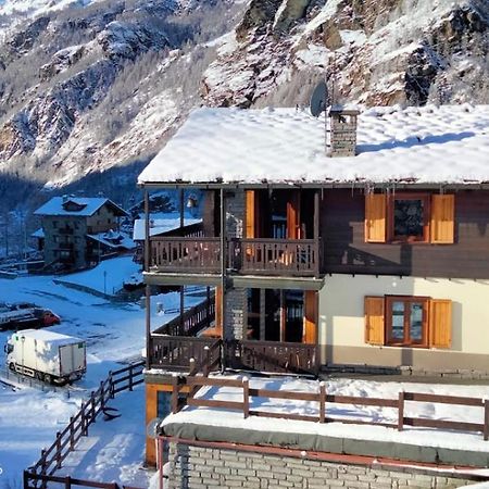 Appartamentinid Valtournenche Esterno foto